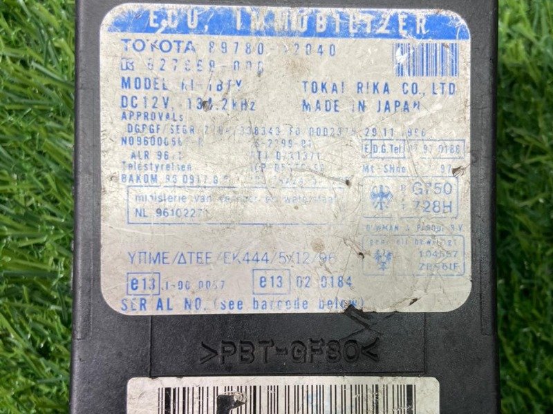 COMPUTER ASSY TRANSPONDER KEY Part no: 89780-42040 TOYOTA RAV4 SXA1 Model 04/1994 to 07/2000 General