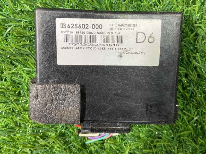 COMPUTER ASSY TRANSPONDER KEY Part no: 89780-0R070 for TOYOTA COROLLA and TOYOTA RAV4