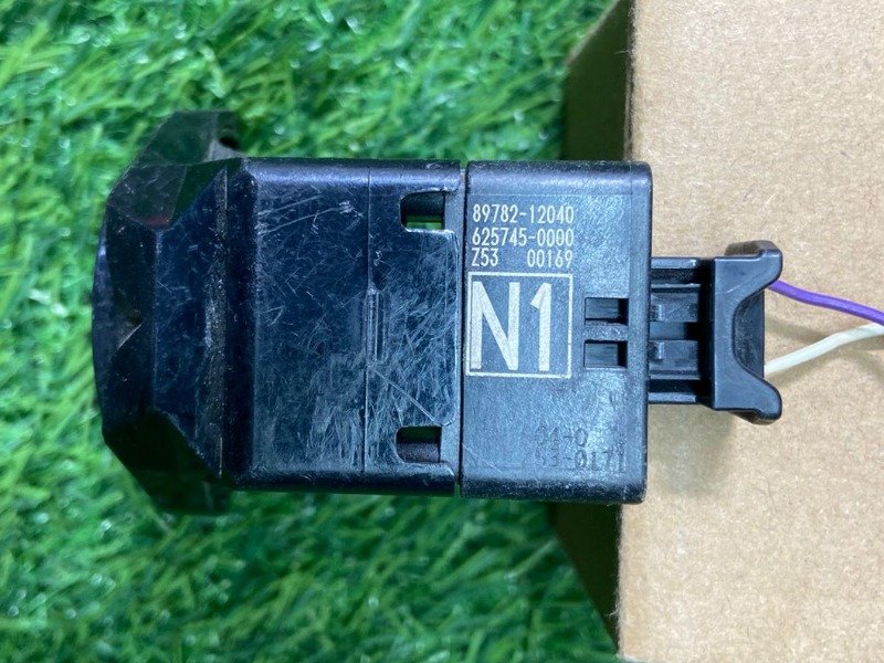 AMPLIFIER, TRANSPONDER KEY Part no: 89782-12040 for TOYOTA VITZ, YARIS, SIENTA, AQUA and LANDCUISER 