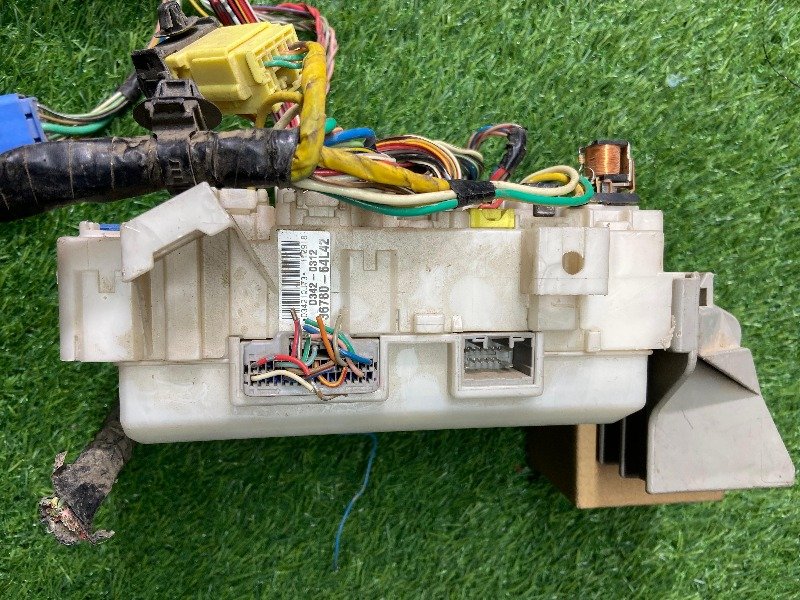 Fuse Box, 36780 -64L42 For SUZUKI Alto, MAZDA Carol, HA25S, Model: 2011, 2012