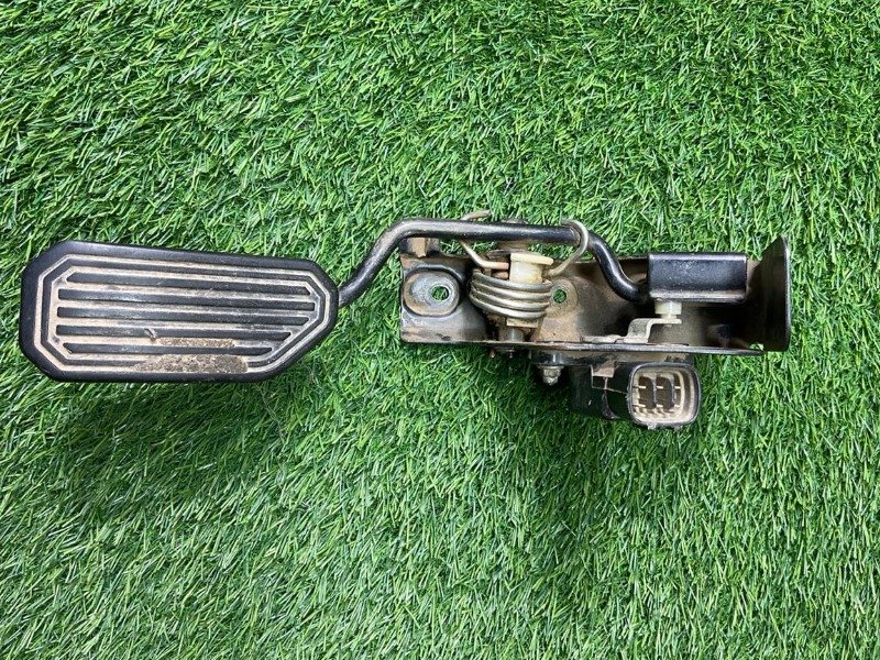 TPS Throttle Position Sensor Part No: 89281-20040 For TOYOTA COROLLA G, ALLION, CALDINA Model: 2003-