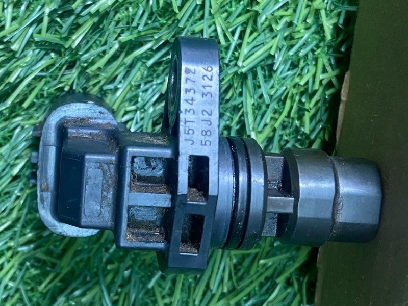 Crankshaft Position Sensor Part, No: J5T34372 Suzuki Celerio and Swift IV